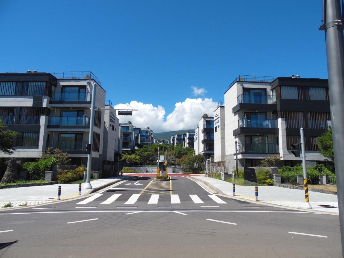 Healthcare Town Resort Σεογκουίπο Εξωτερικό φωτογραφία